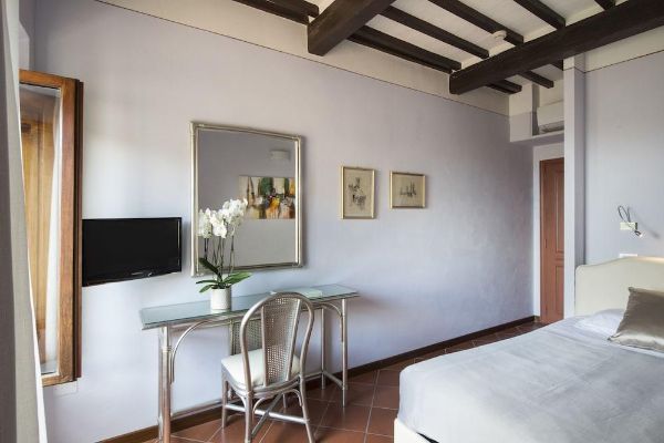 Hotel Leon Bianco (San Gimignano)